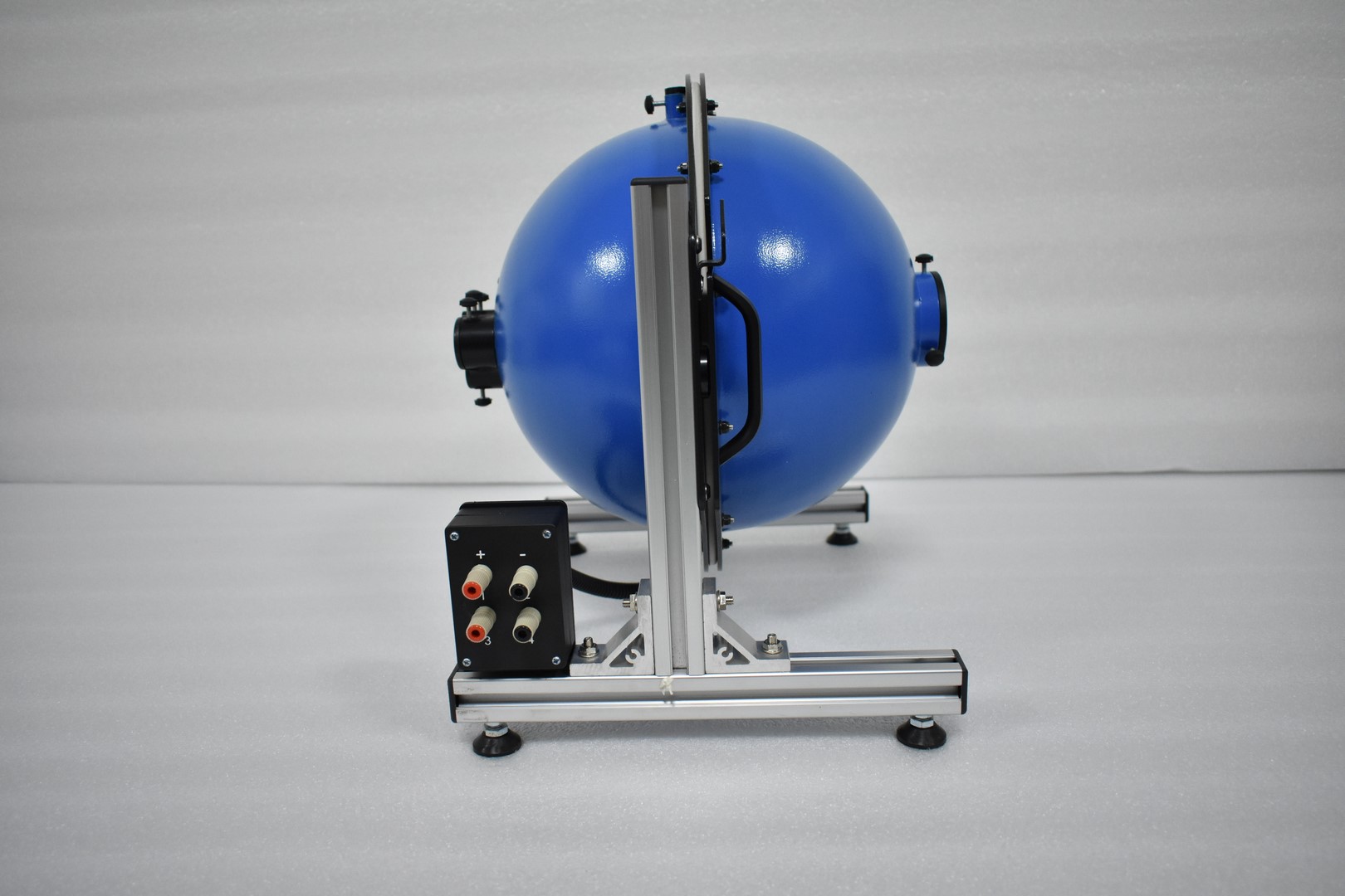 积分球内部结构示意图