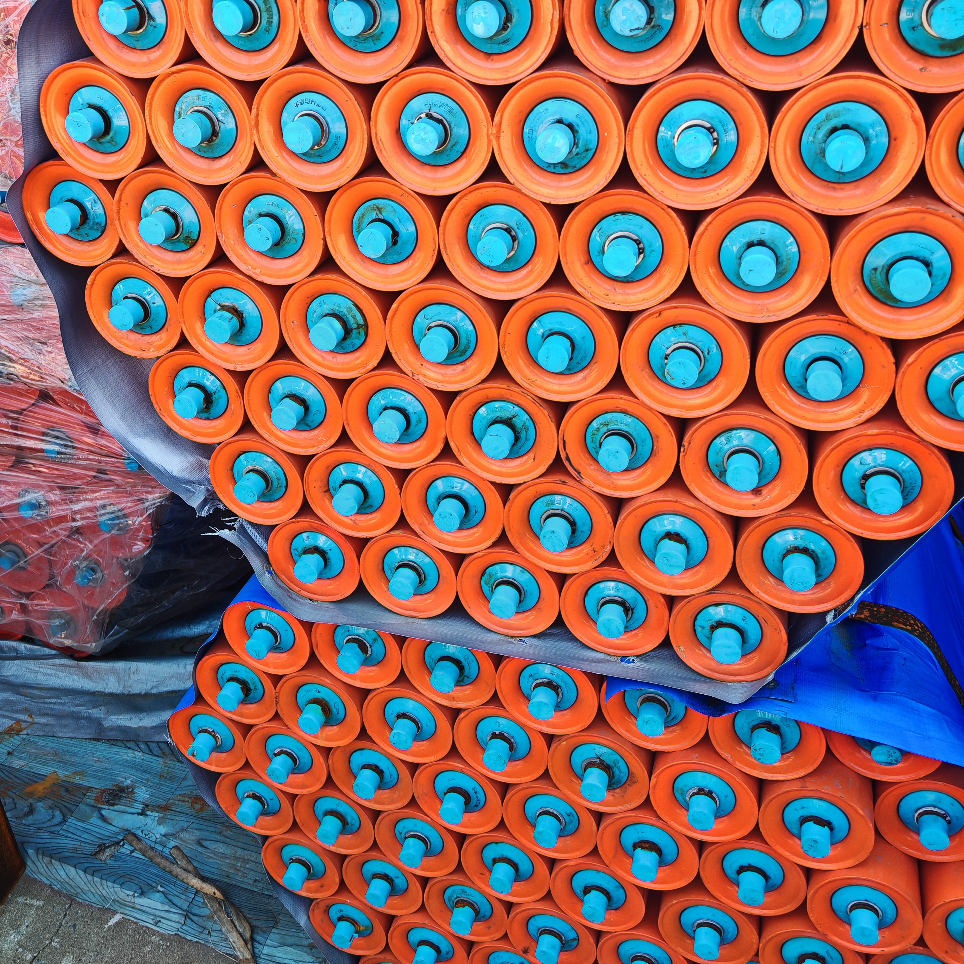 深槽型托辊组展示