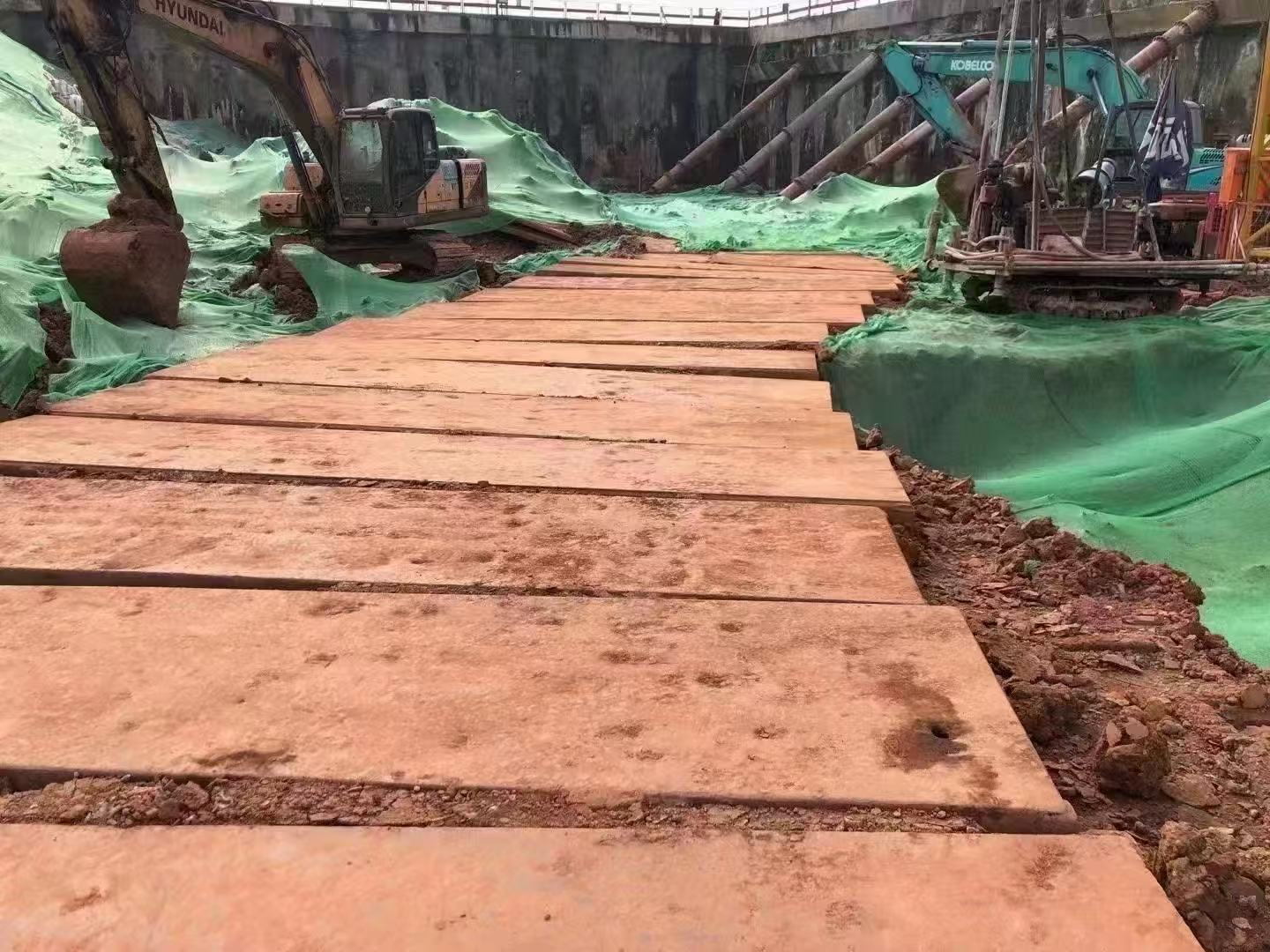 路基箱施工现场应用