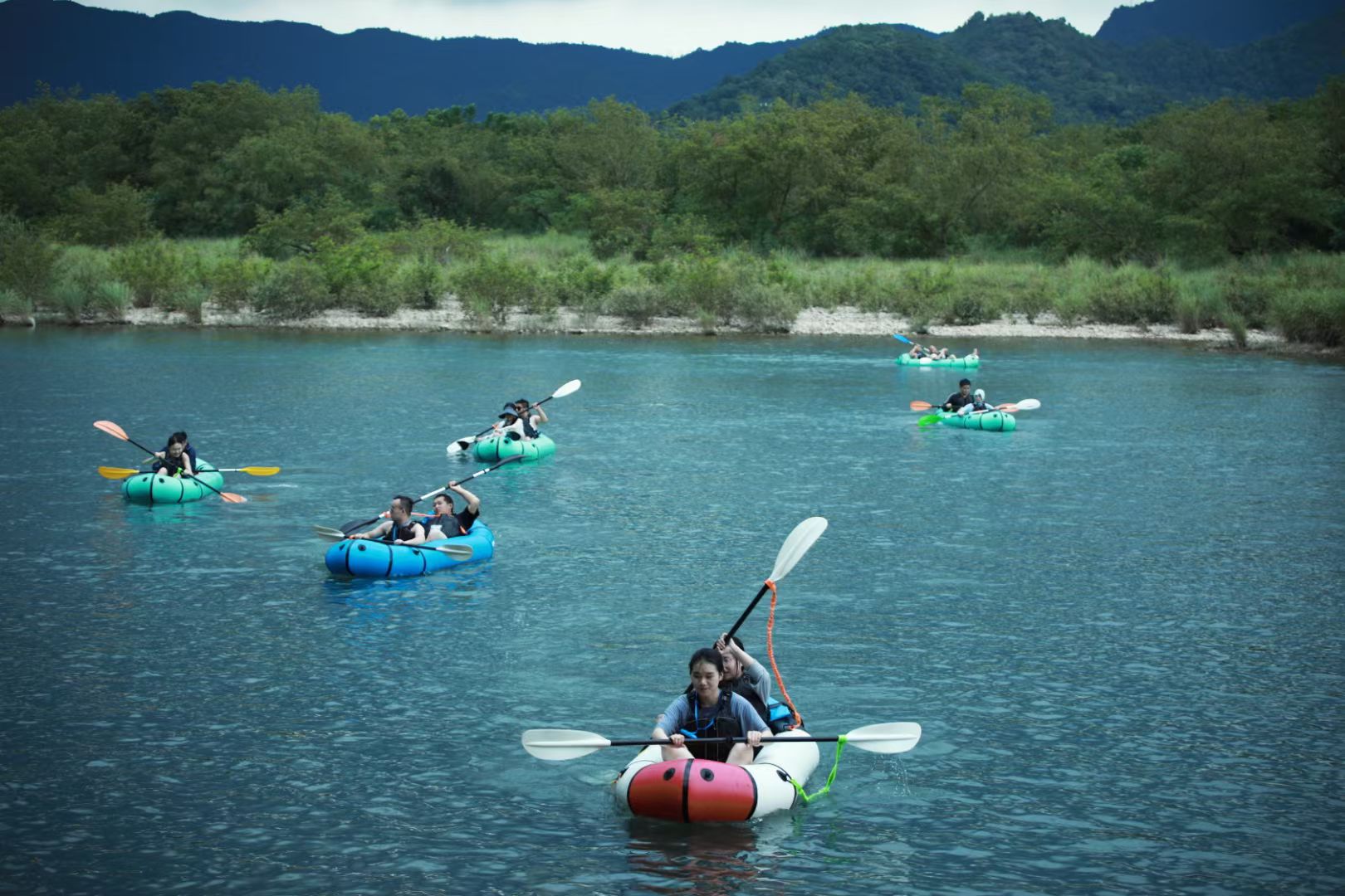 弘禹设计自有施工团队现场交底