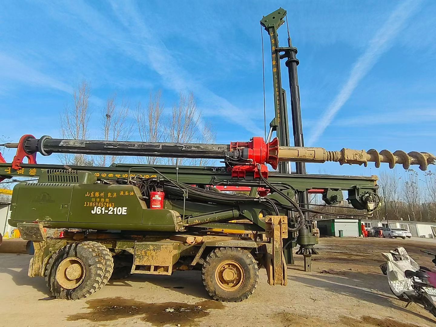 專業(yè)設(shè)備與機(jī)手