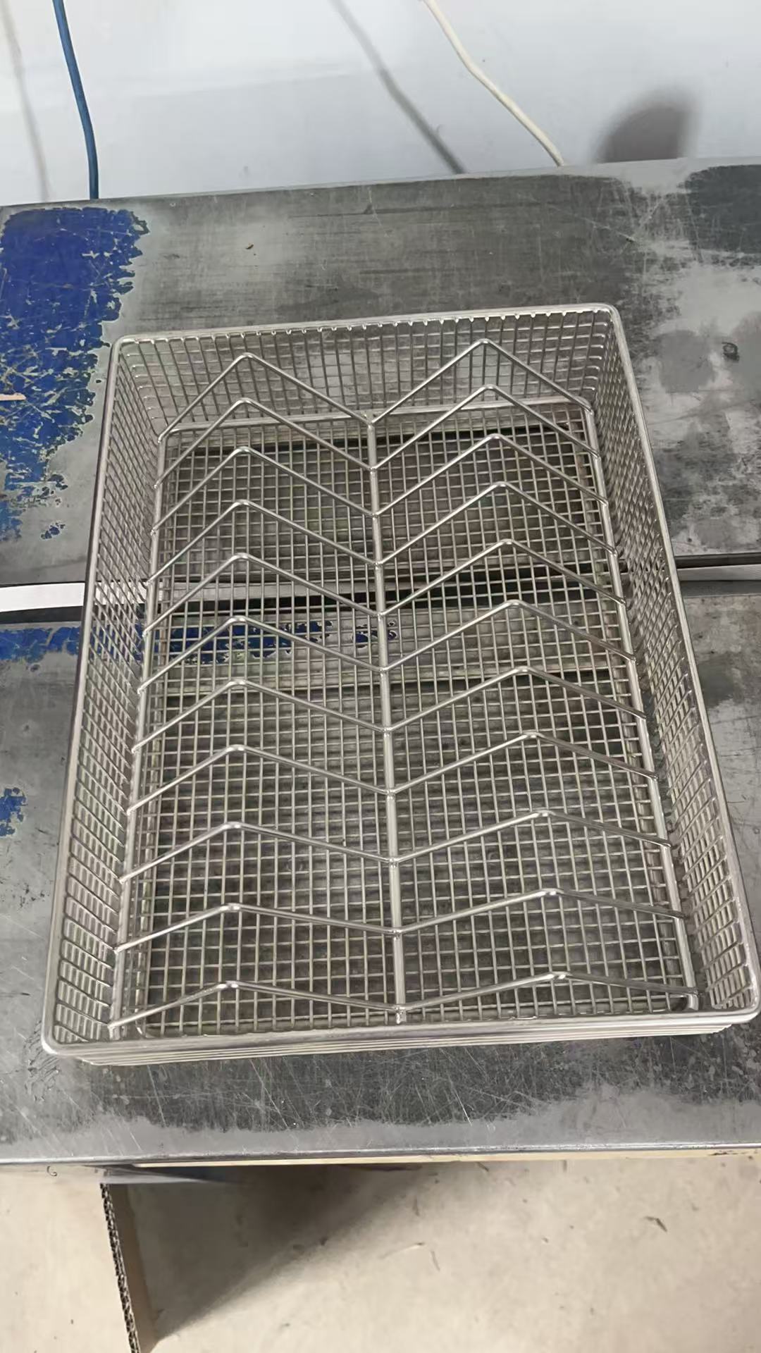 器械篮筐2.jpg