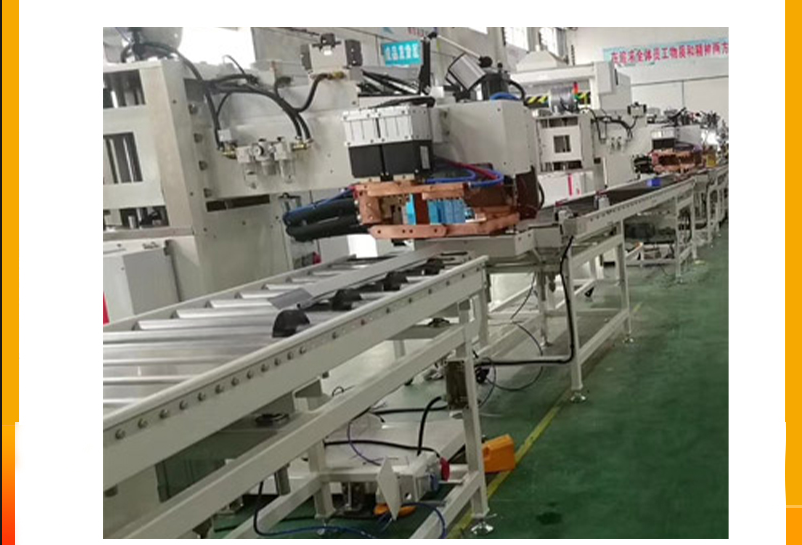 自动化生产线工作场景