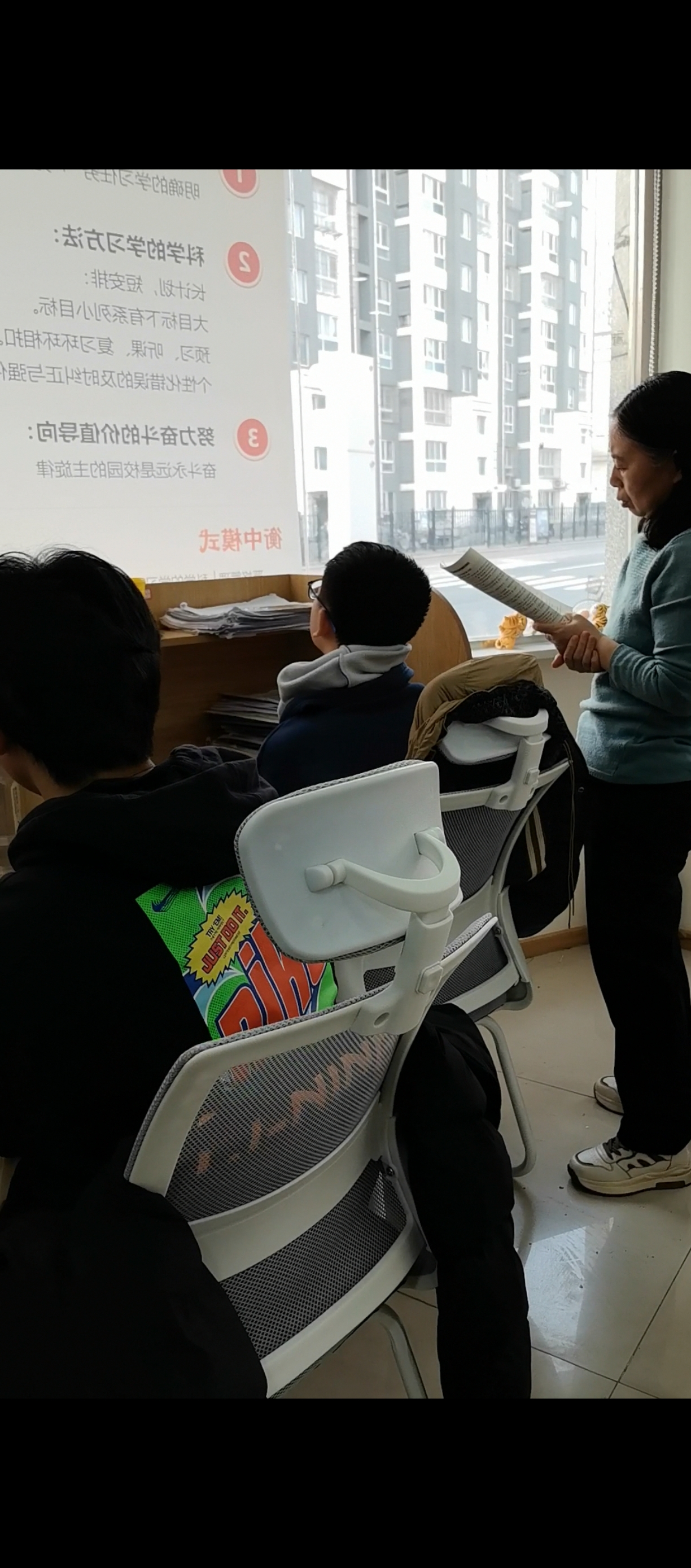 校区环境与荣誉展示