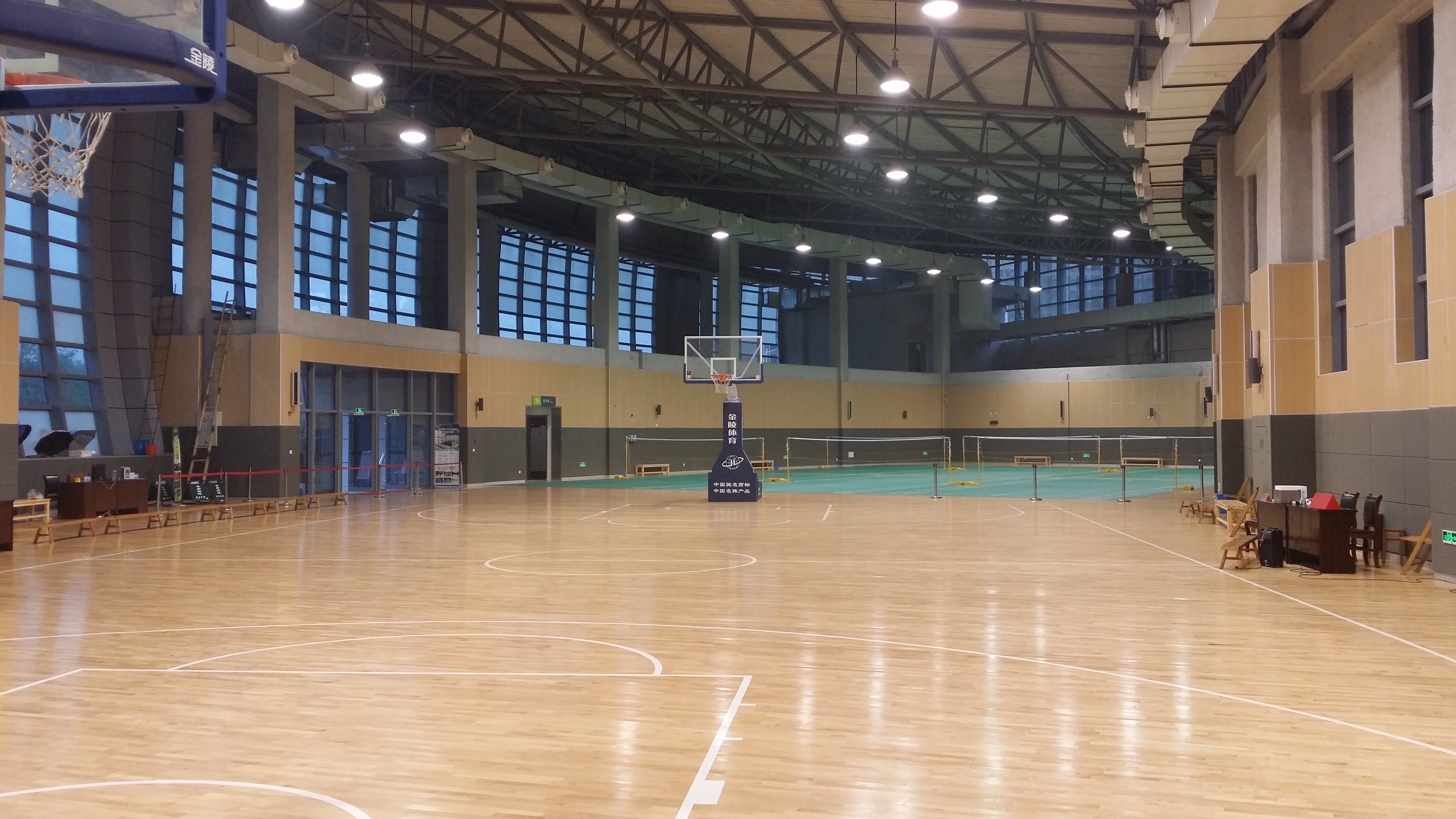 德清县体育中心（训练馆）.jpg