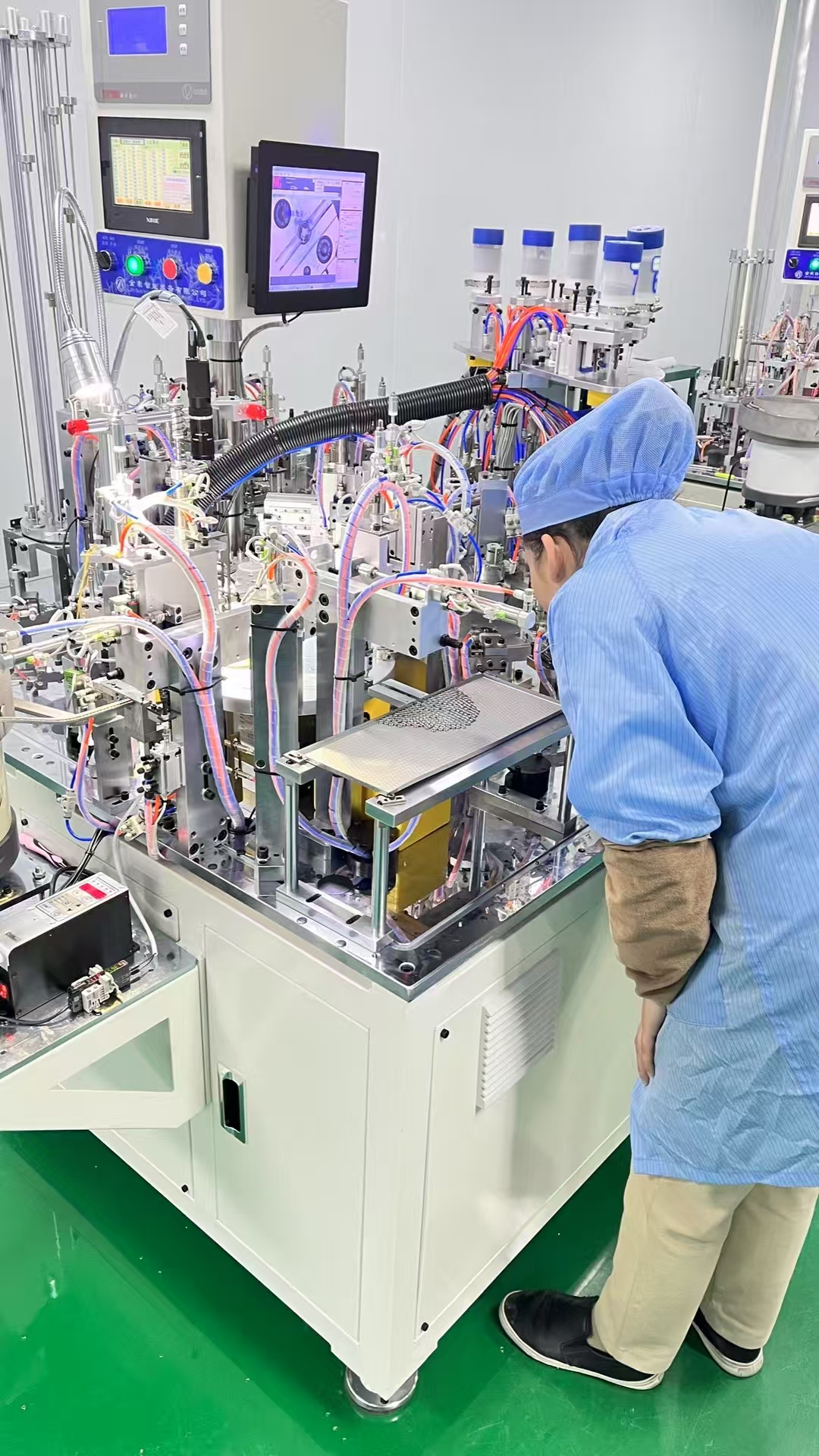 TTO骨架油封在工业设备中的应用示意
