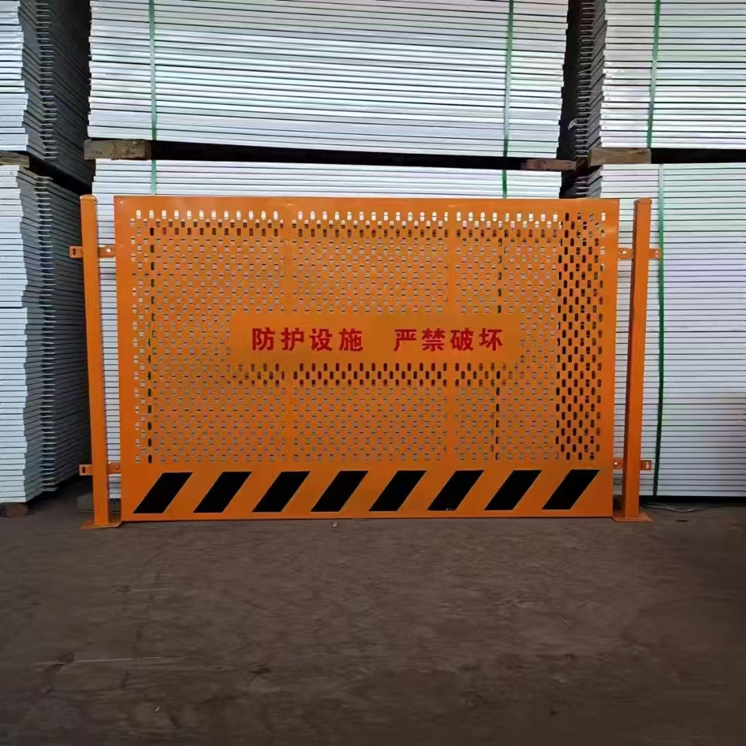 1544f64c-9096-4a52-b9c7-6890190c17cc.jpg