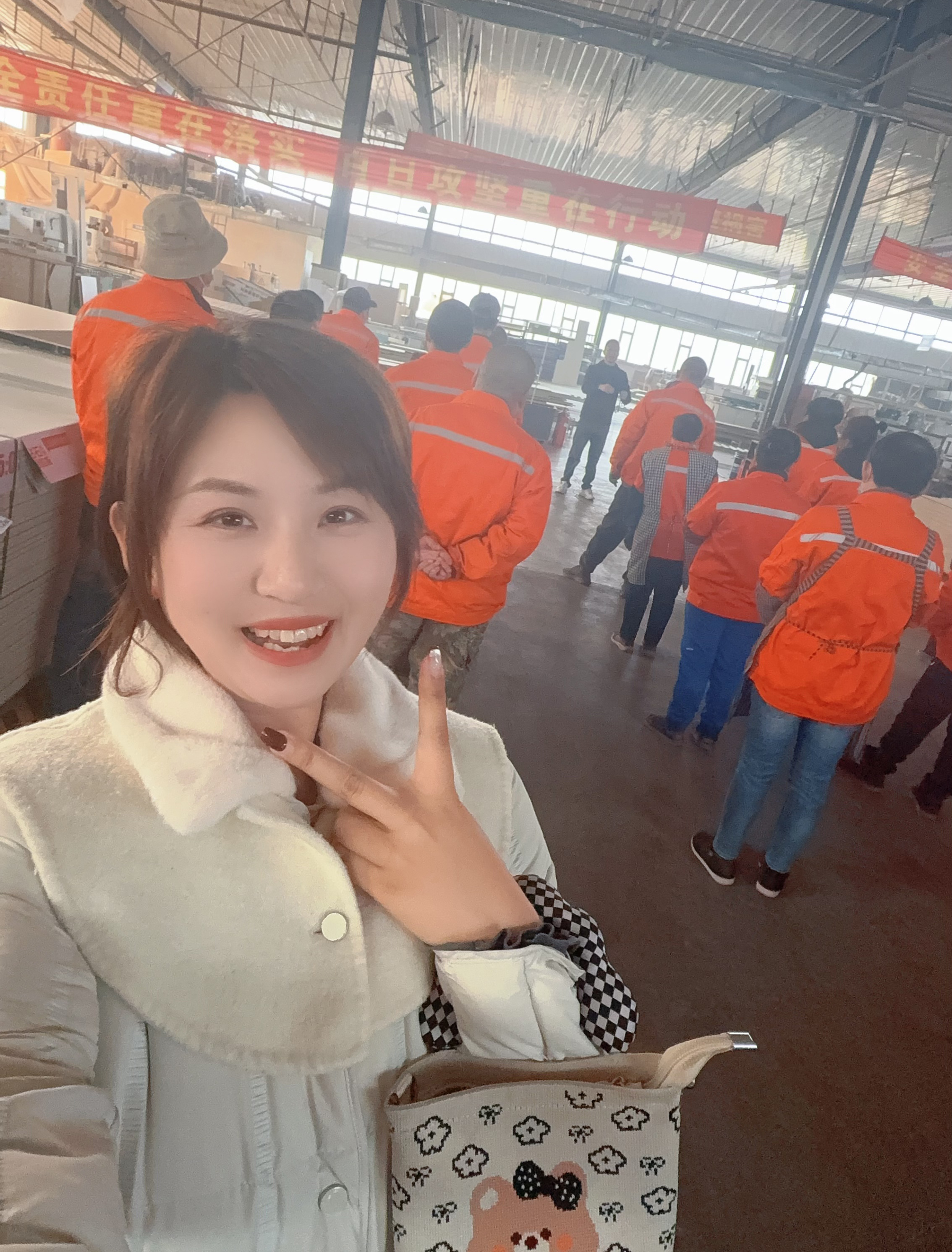工厂智能生产基地