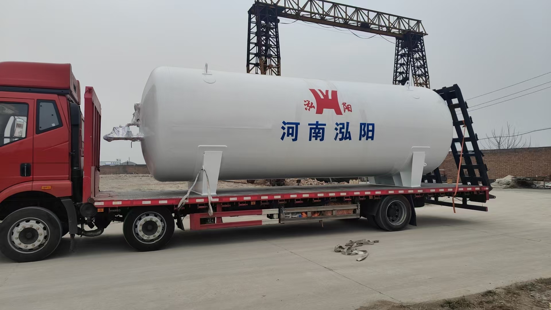 卧式CO2低温储罐.jpg