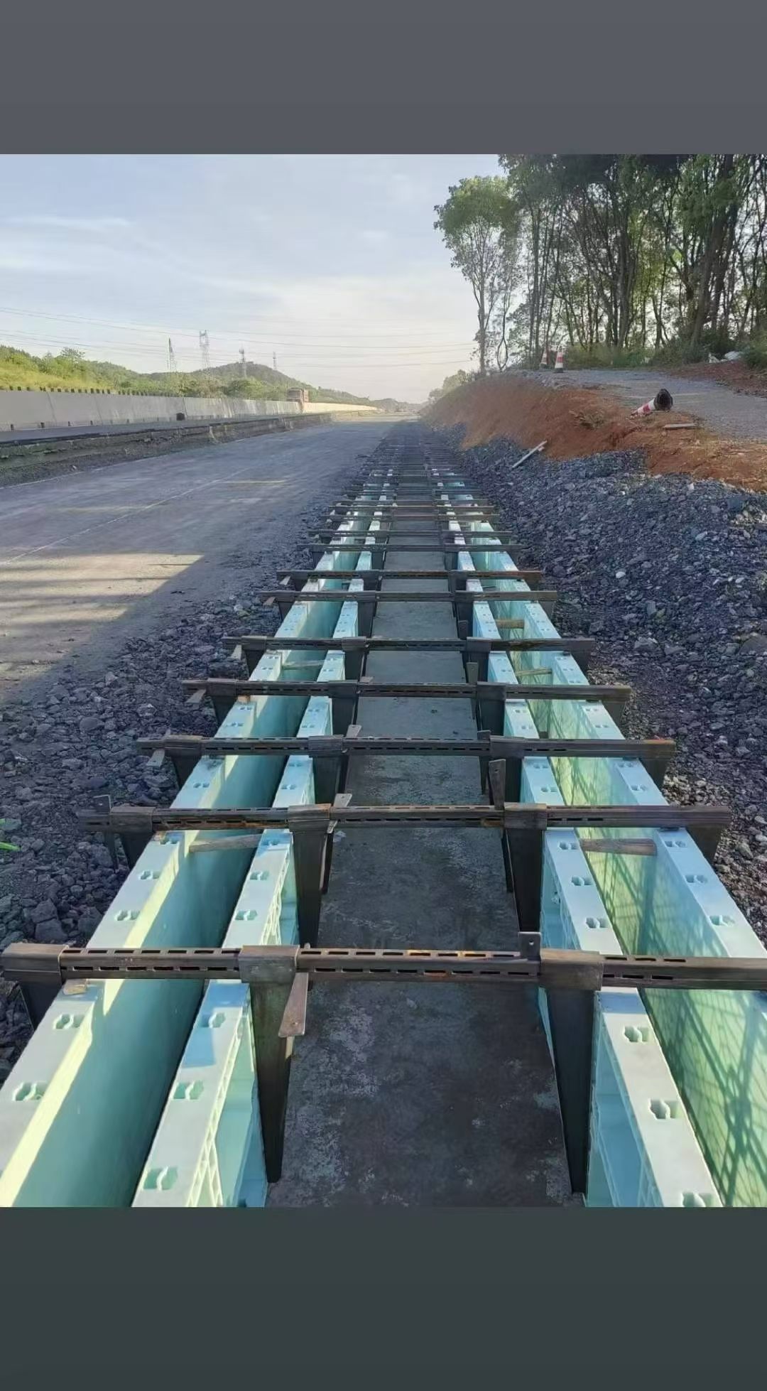 公路钢模板