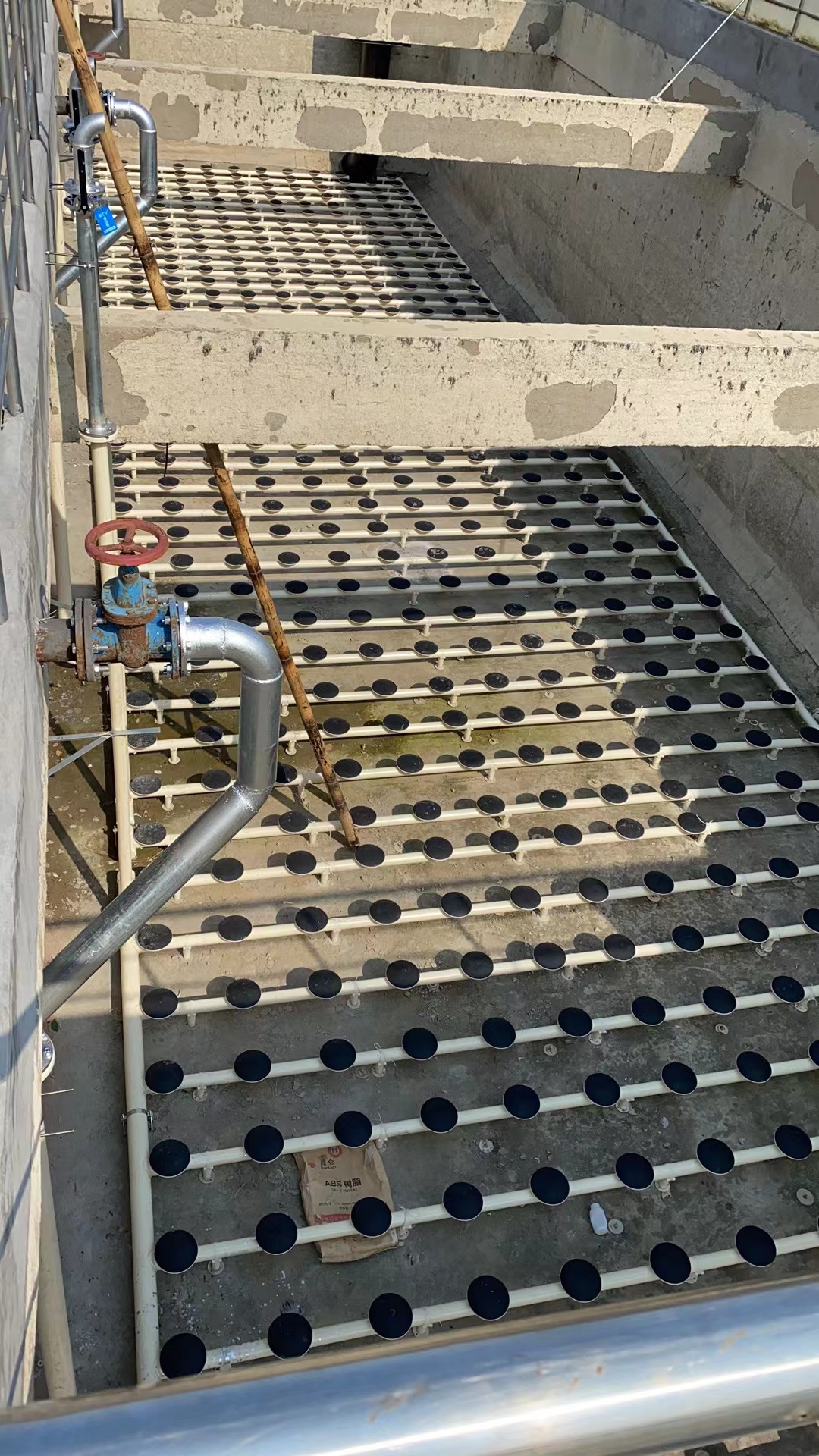 空气导流球型微孔曝气器产品展示