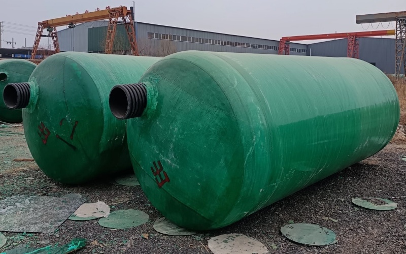 玻璃钢化粪池3.jpg