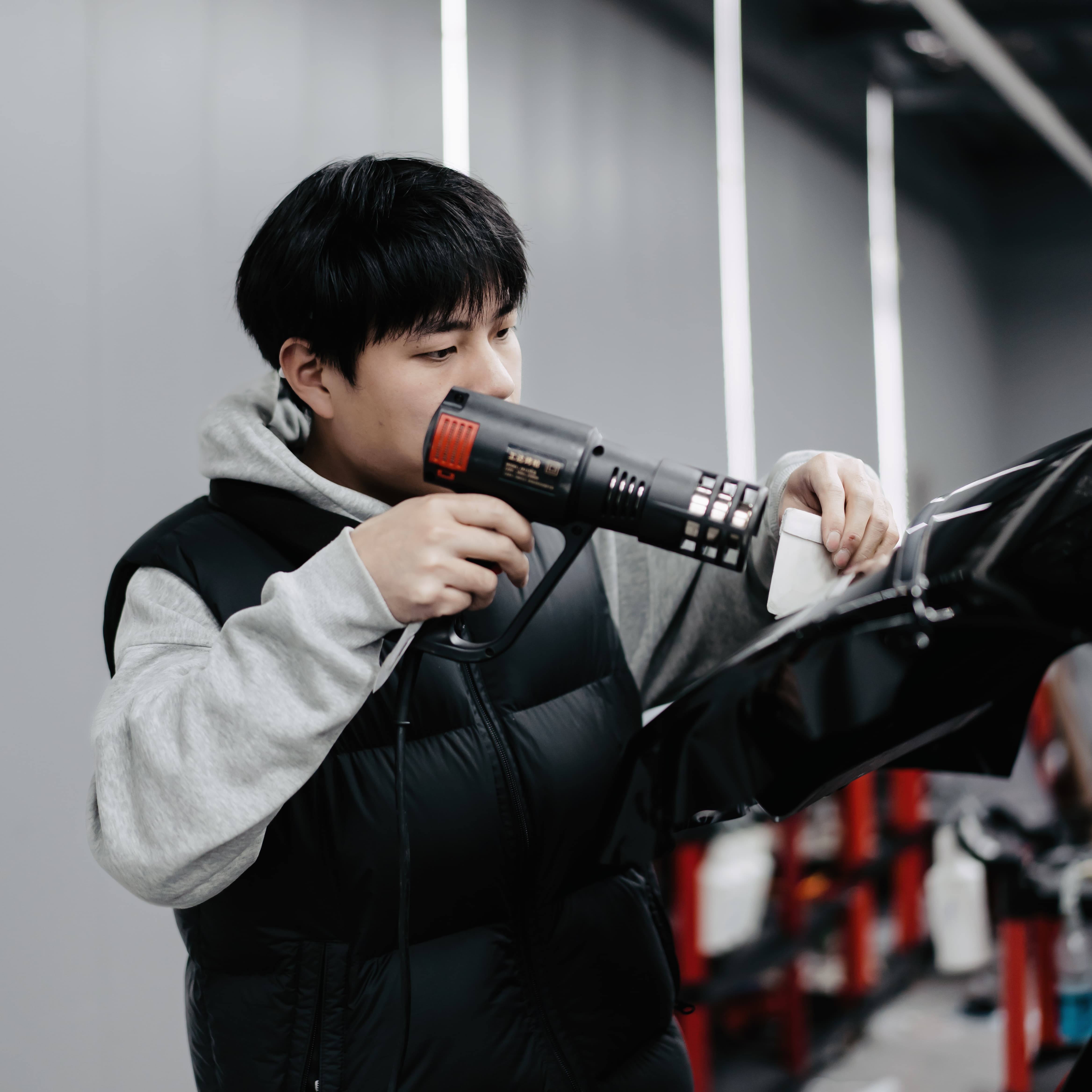 极臻车房专业无尘施工车间