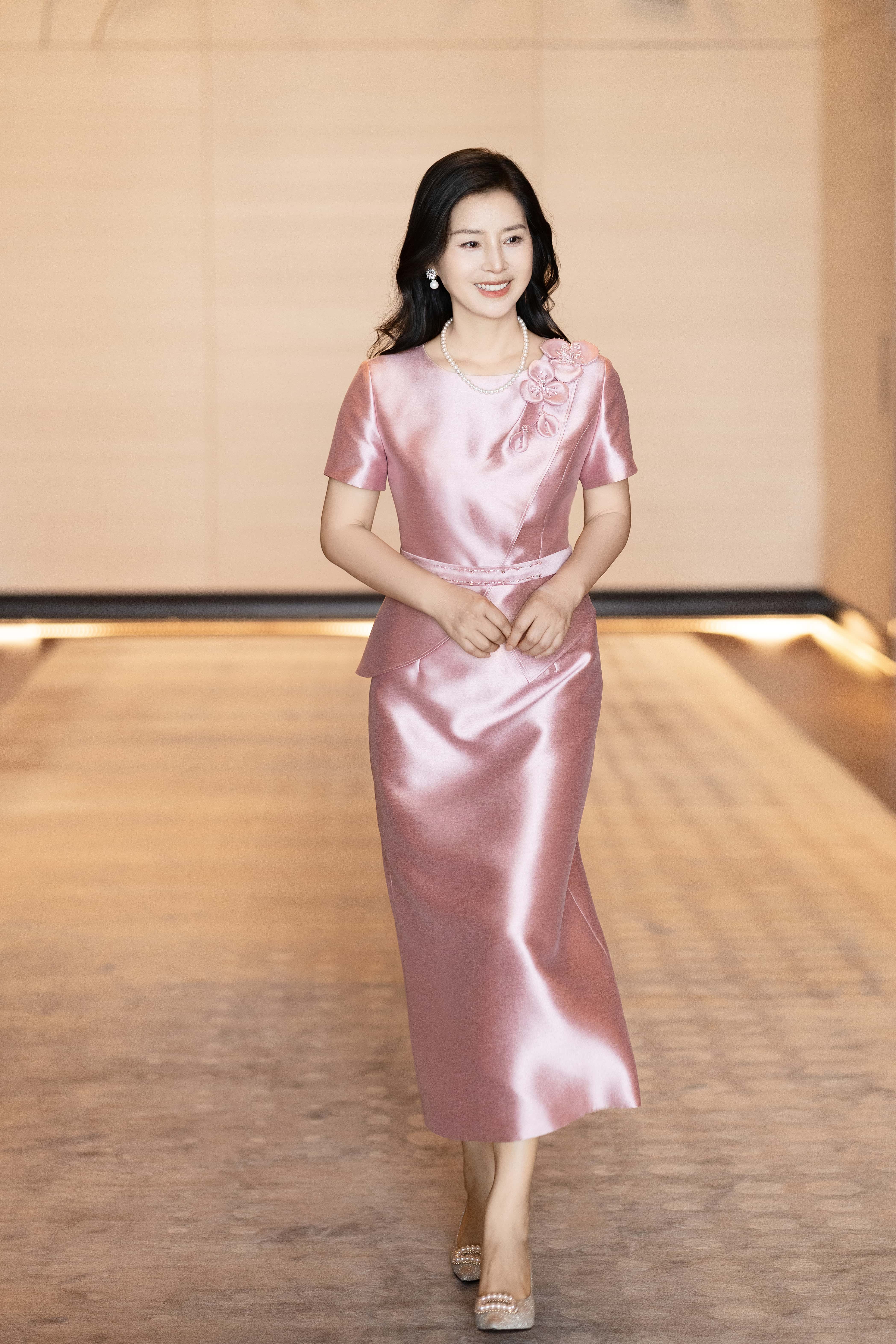 宴后礼服定制作品展示