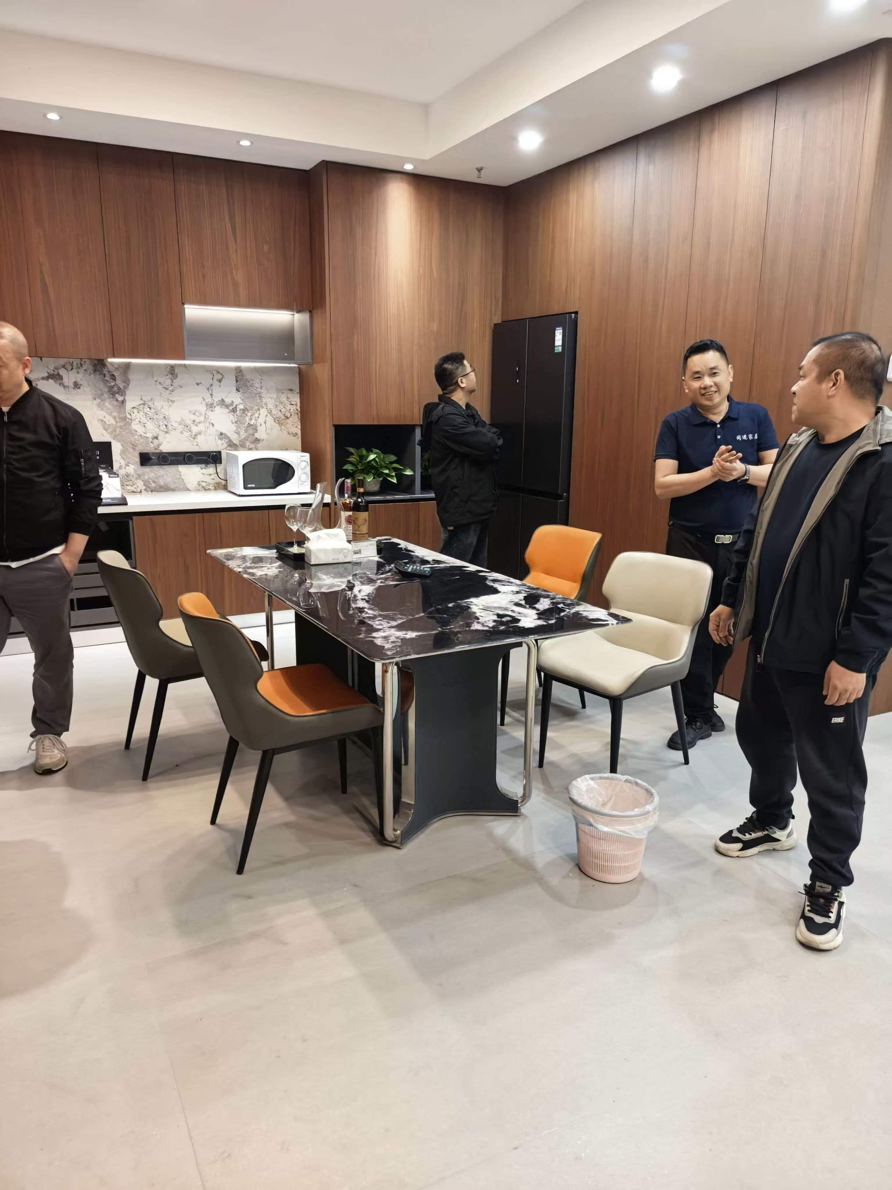 全屋定制轻奢风格客厅展示