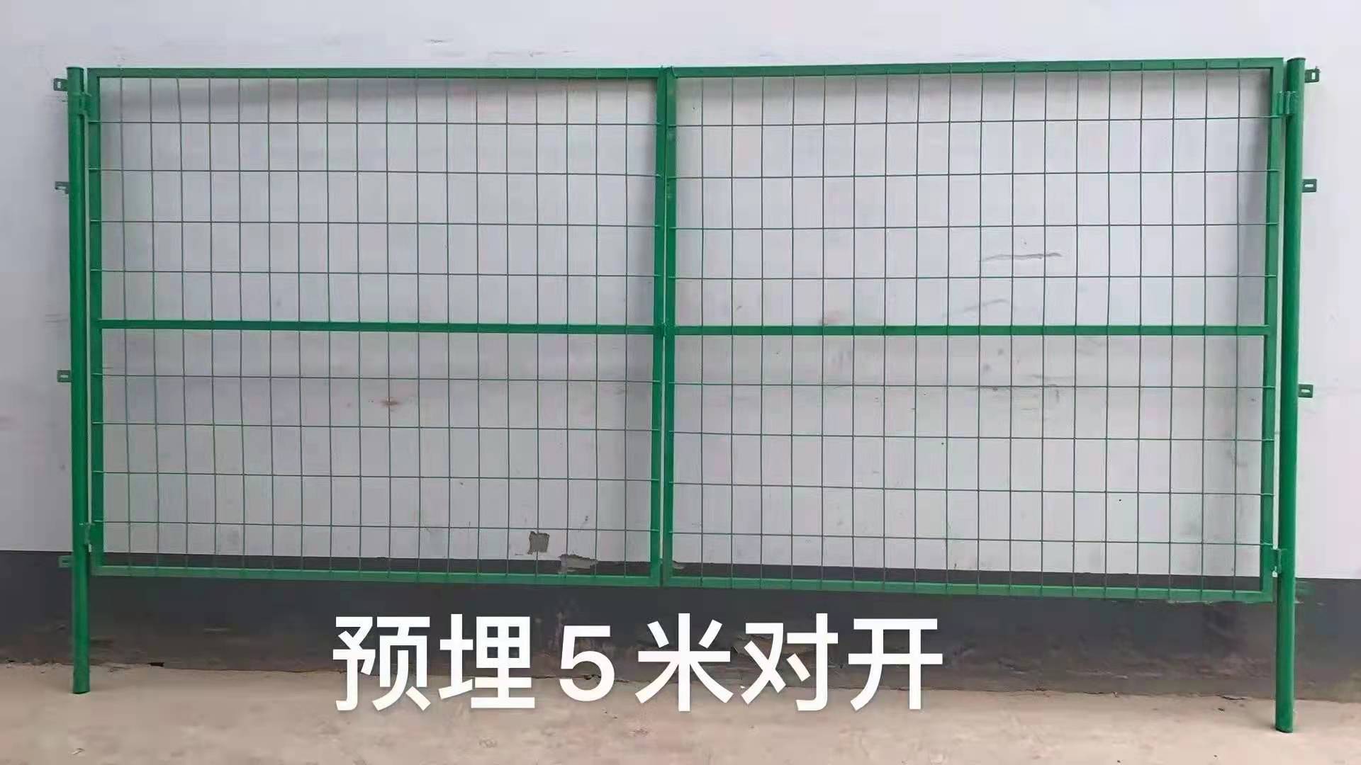 仓库内景与产品陈列