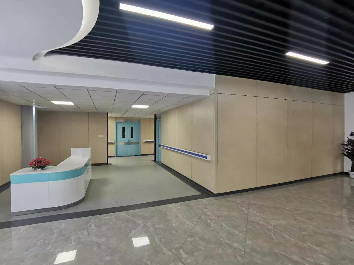 地铁站内墙板应用示意