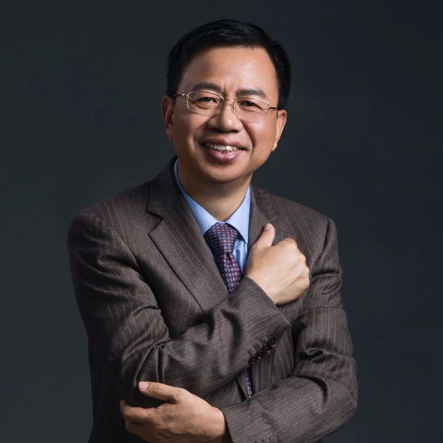 肖才元律师专业形象