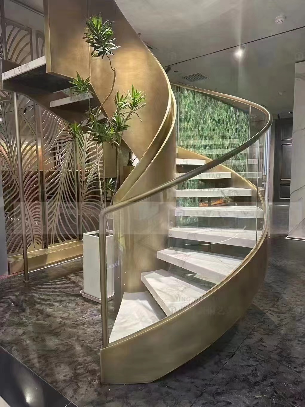 经典旋转楼梯案例