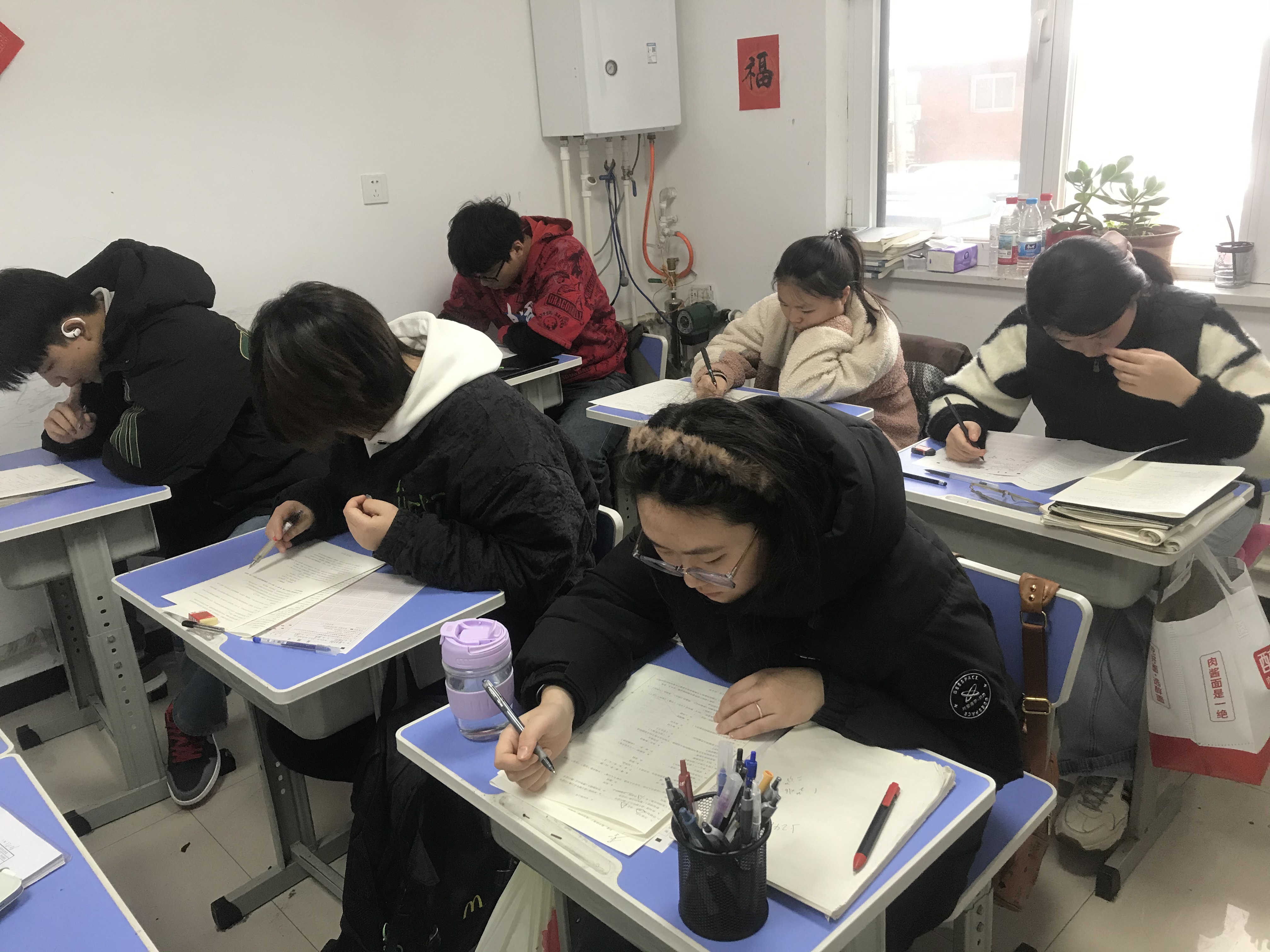 博野站现场实拍 - 机构
