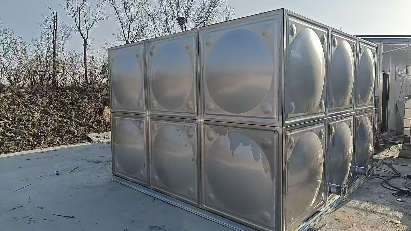 不锈钢箱泵一体保温水箱整体结构