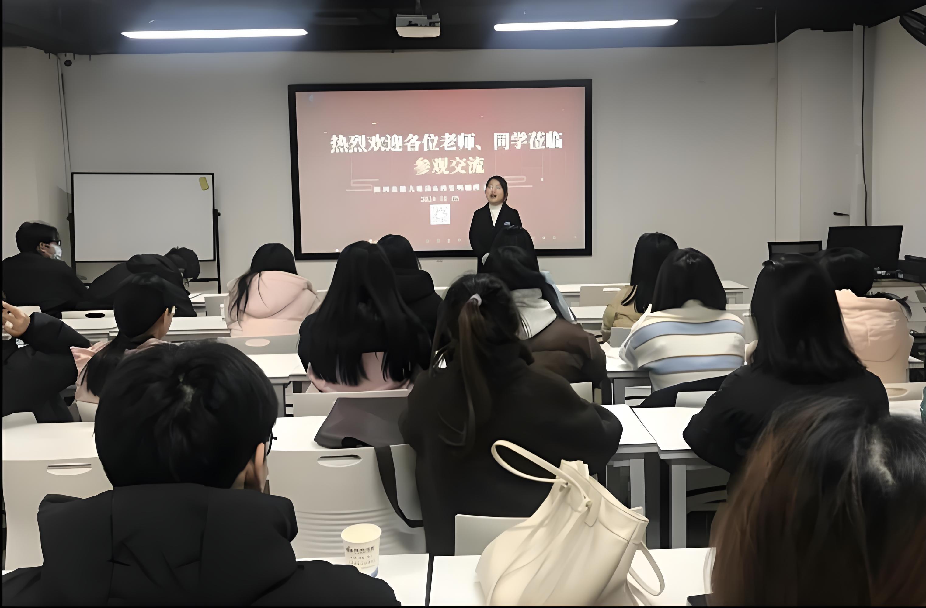 企业所获荣誉资质或服务流程展示