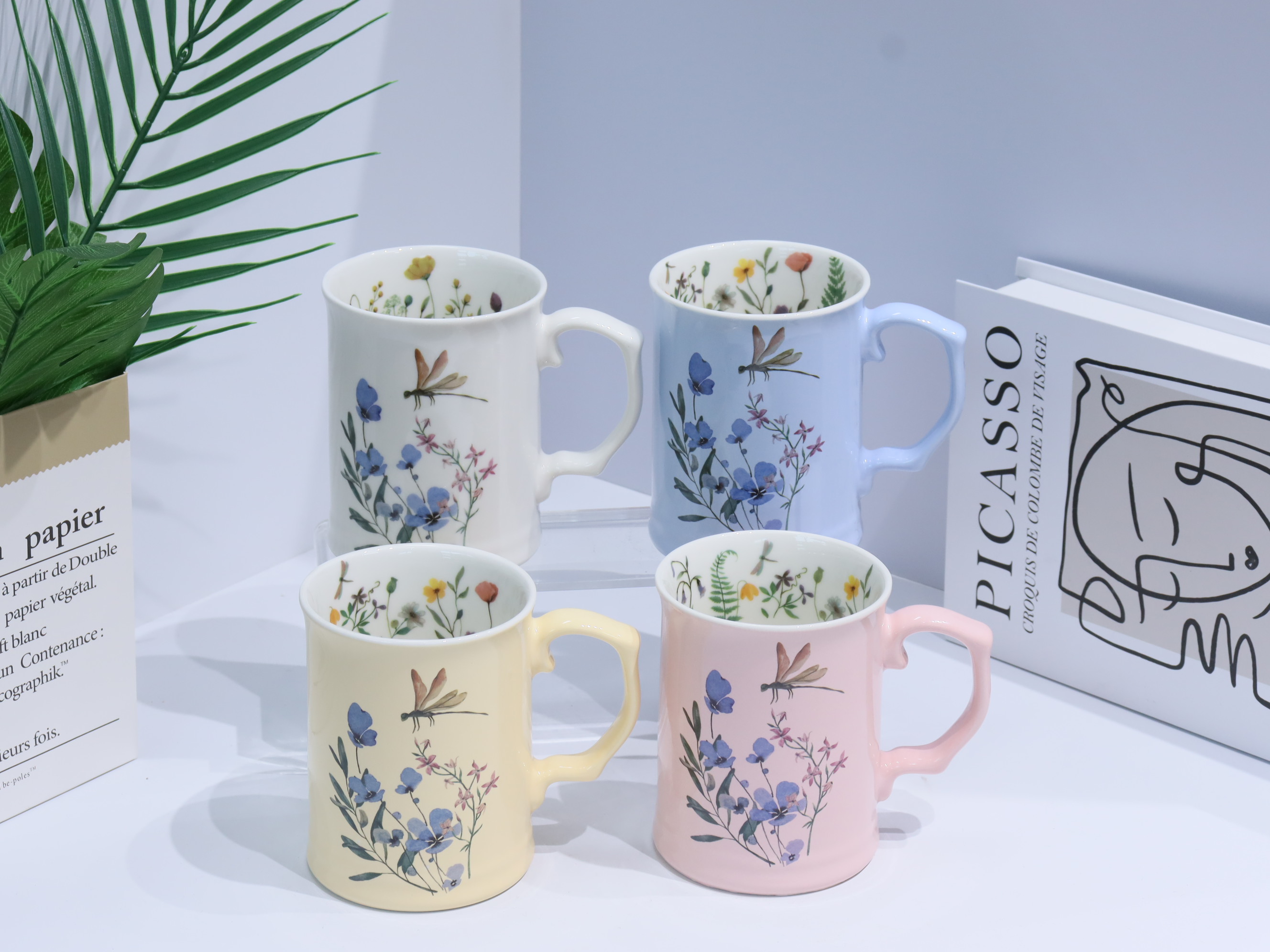 定制陶瓷礼品展示