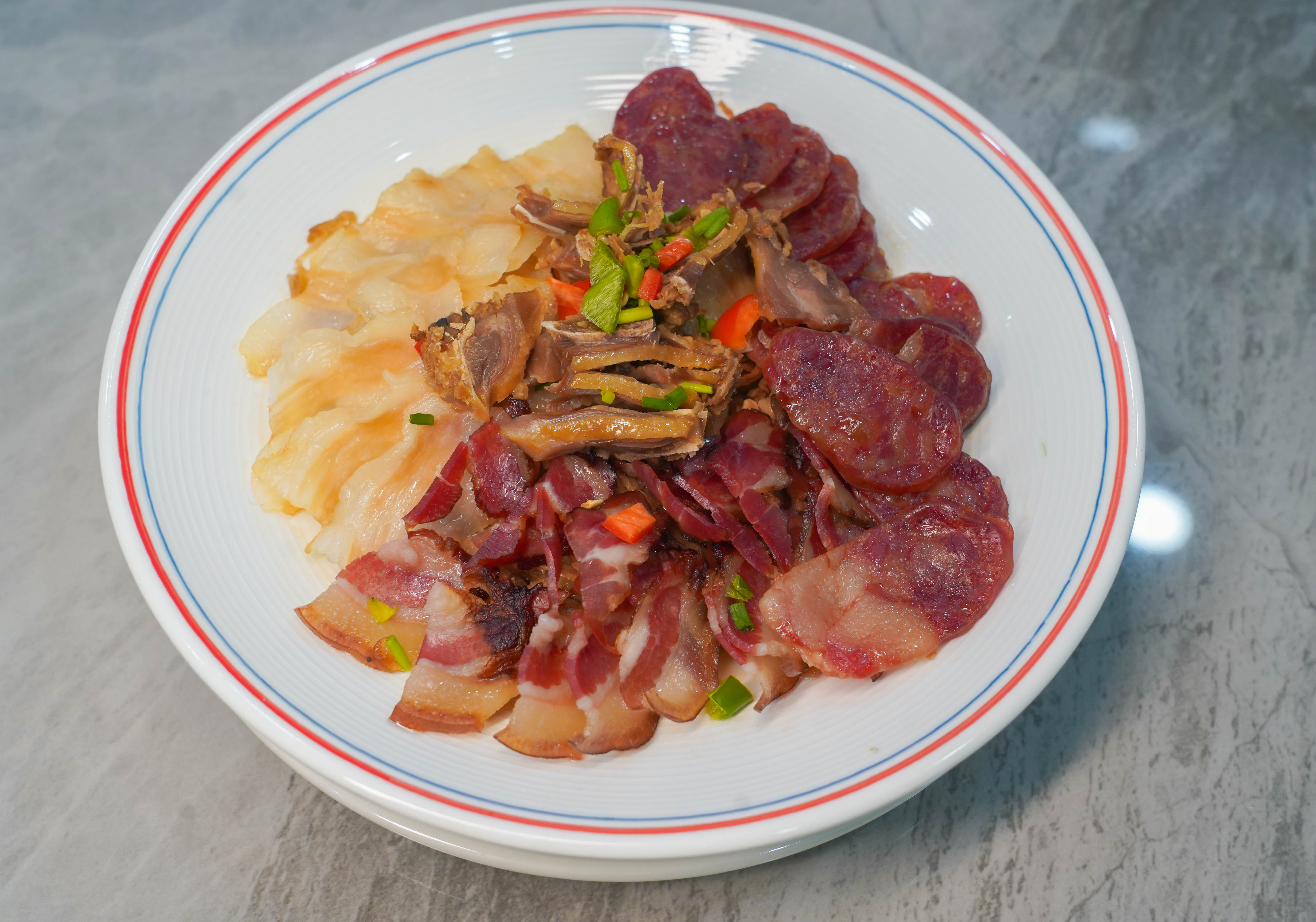 腊味合蒸 (1).jpg