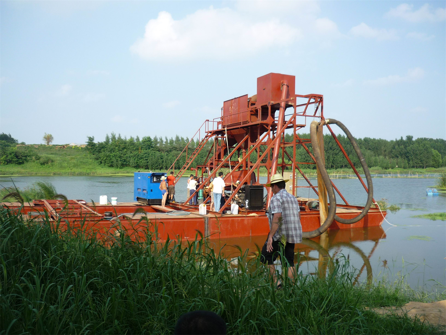 马里大型双抽淘金船 (1).jpg