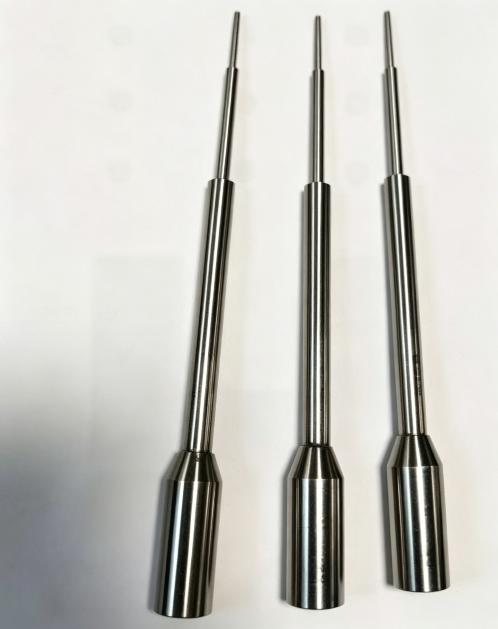 11 导向器,眼模,电火花穿孔机导向器,非标导向器定制,异型导向器,红宝石导向器,陶瓷导向器,二氧化锆导向器,二氧化硅导向器,实心钨电极,实心钼电极 (8).png