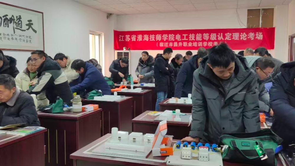 资深讲师授课
