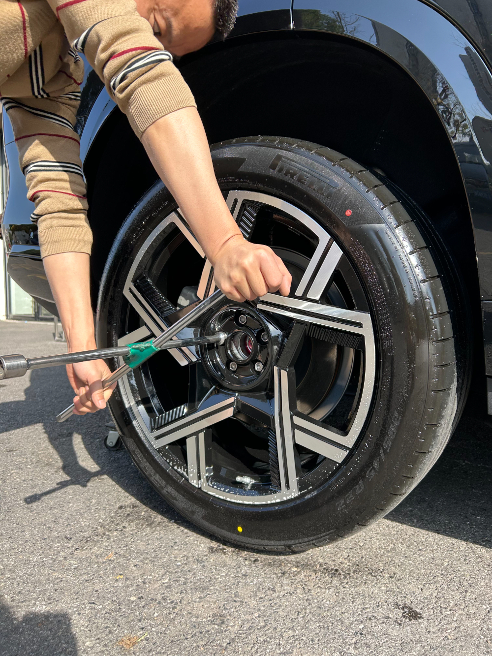 改装完成后的车辆整体效果展示