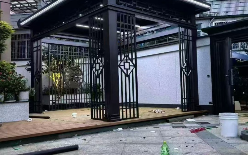 现代化门窗生产车间示意