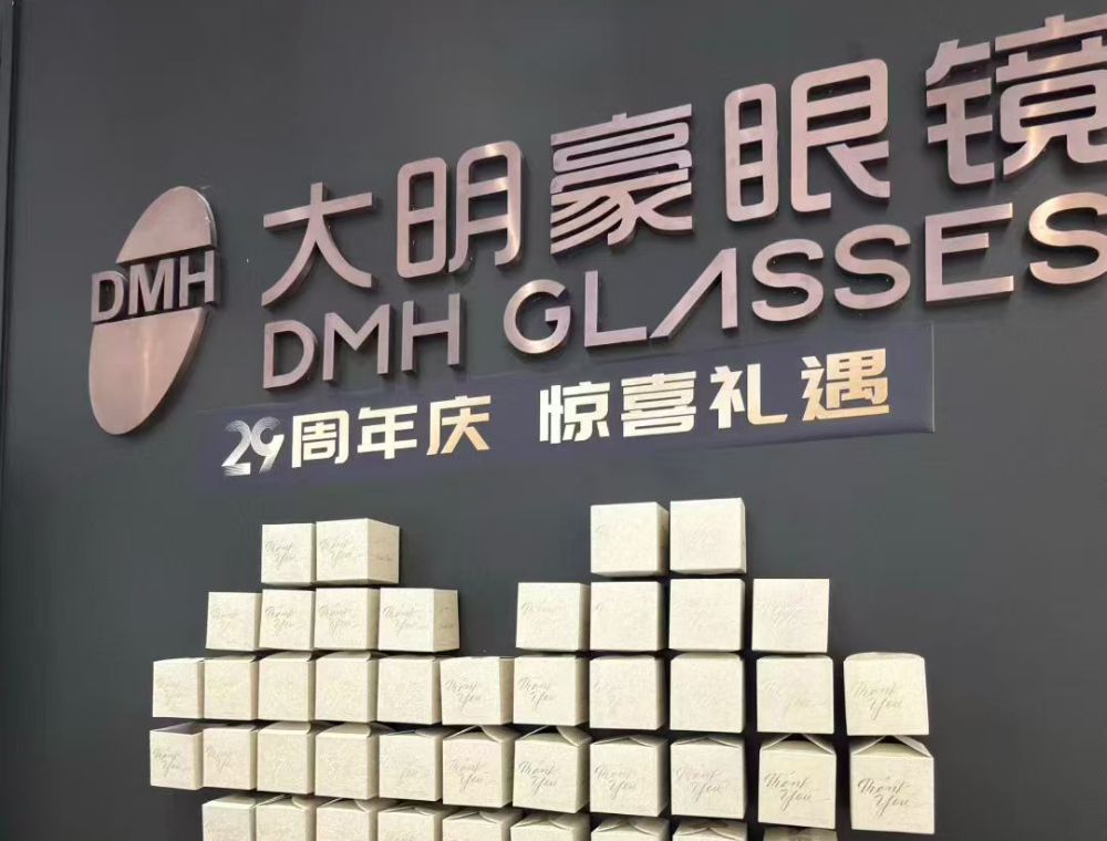 公益活动照片-(2).jpg
