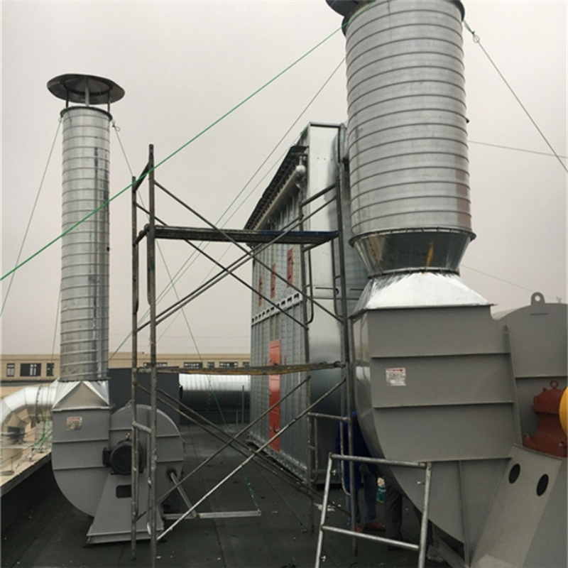 6379591030777724094232_small.jpg
