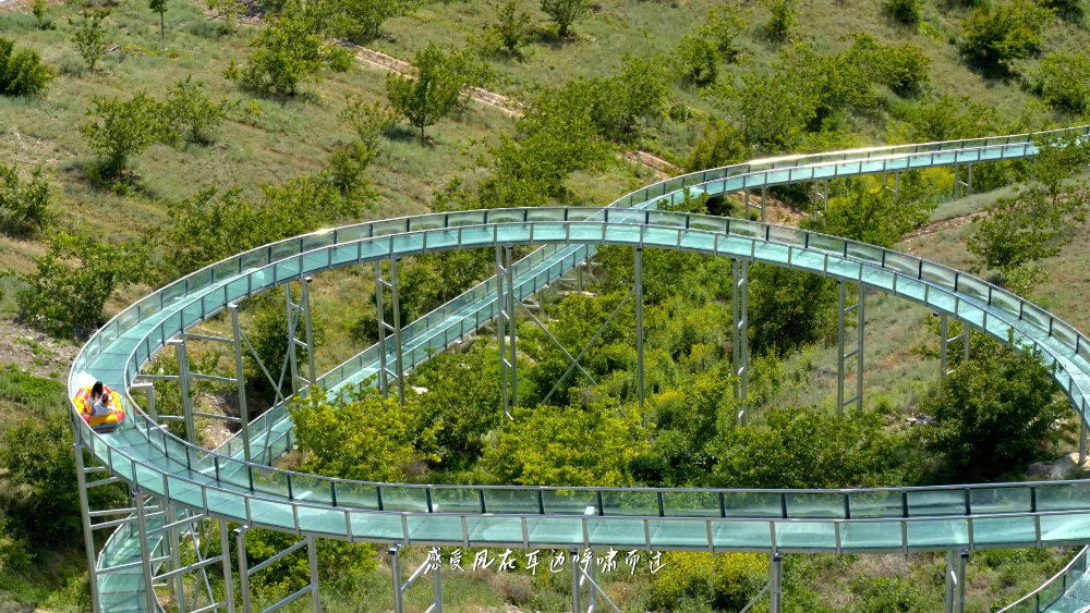 玻璃水滑道 (5).jpg