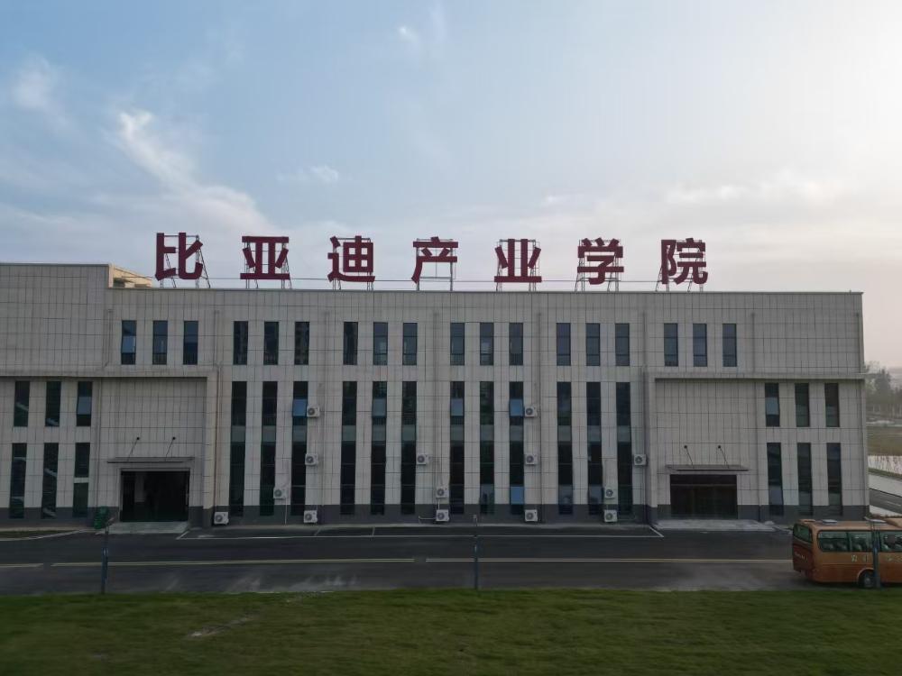 微信图片_20251226143229_57_4.jpg
