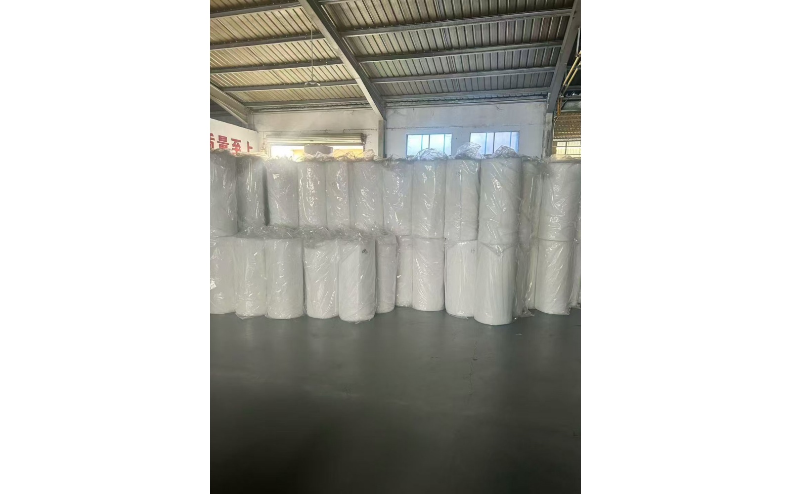 环保设备过滤棉生产车间