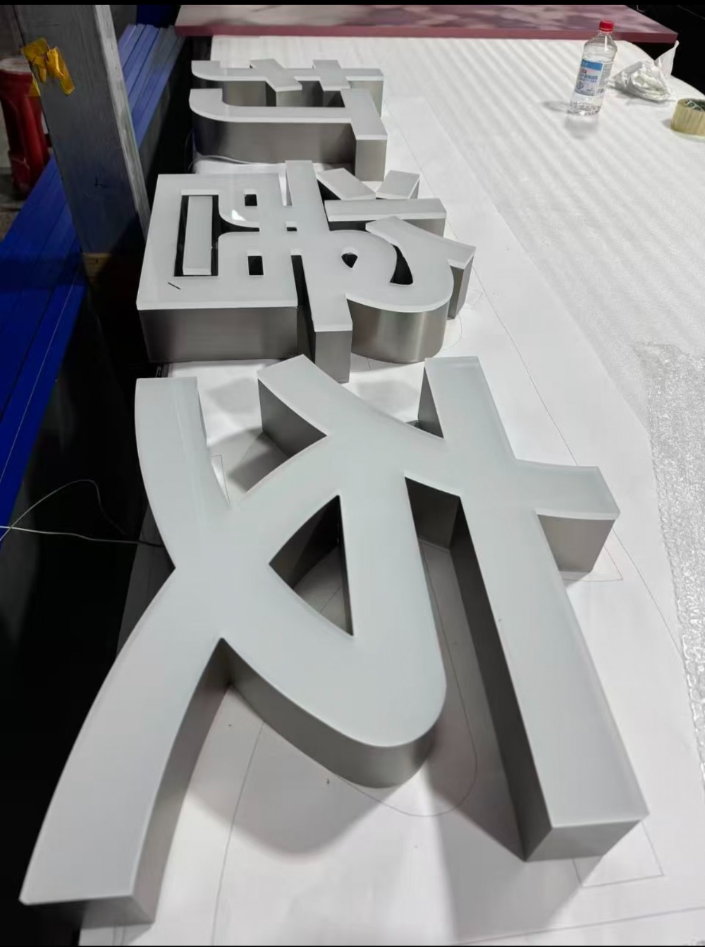 2026年深圳无边发光字生产厂家推荐指南：如何甄选优质供应商