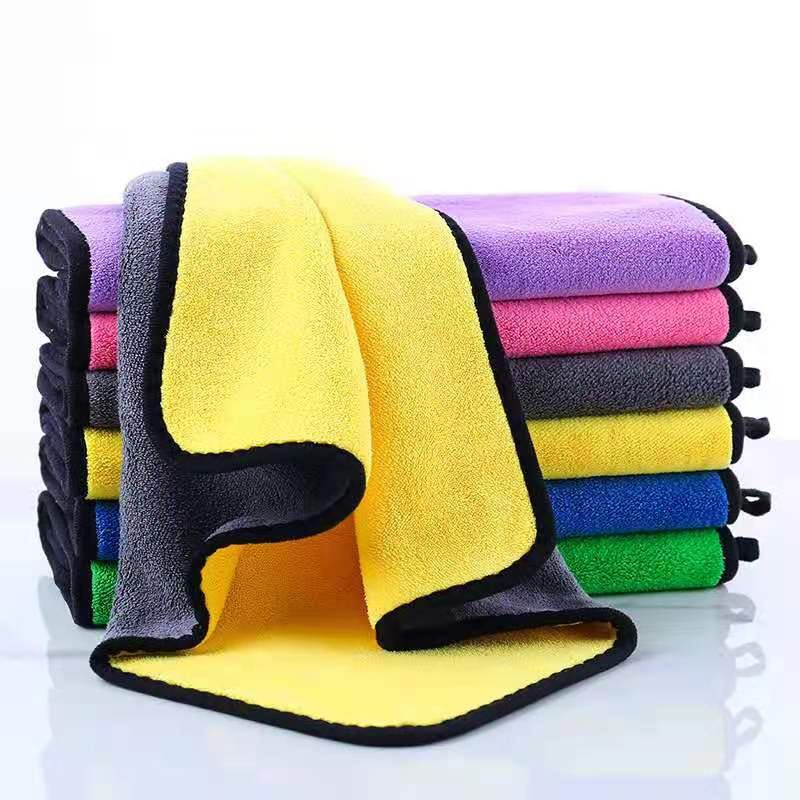 microfiber-car-wash-cleaning-cloth_919376.jpg