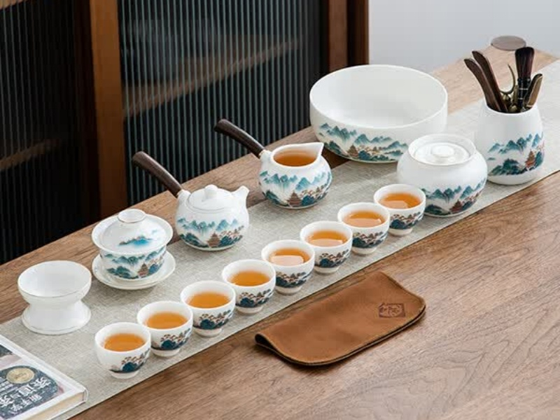 羊脂玉白瓷茶具套装