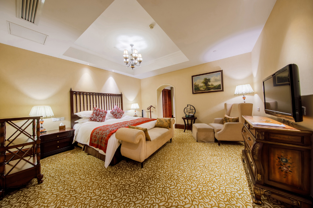 Jiang's Villa King Room.jpg