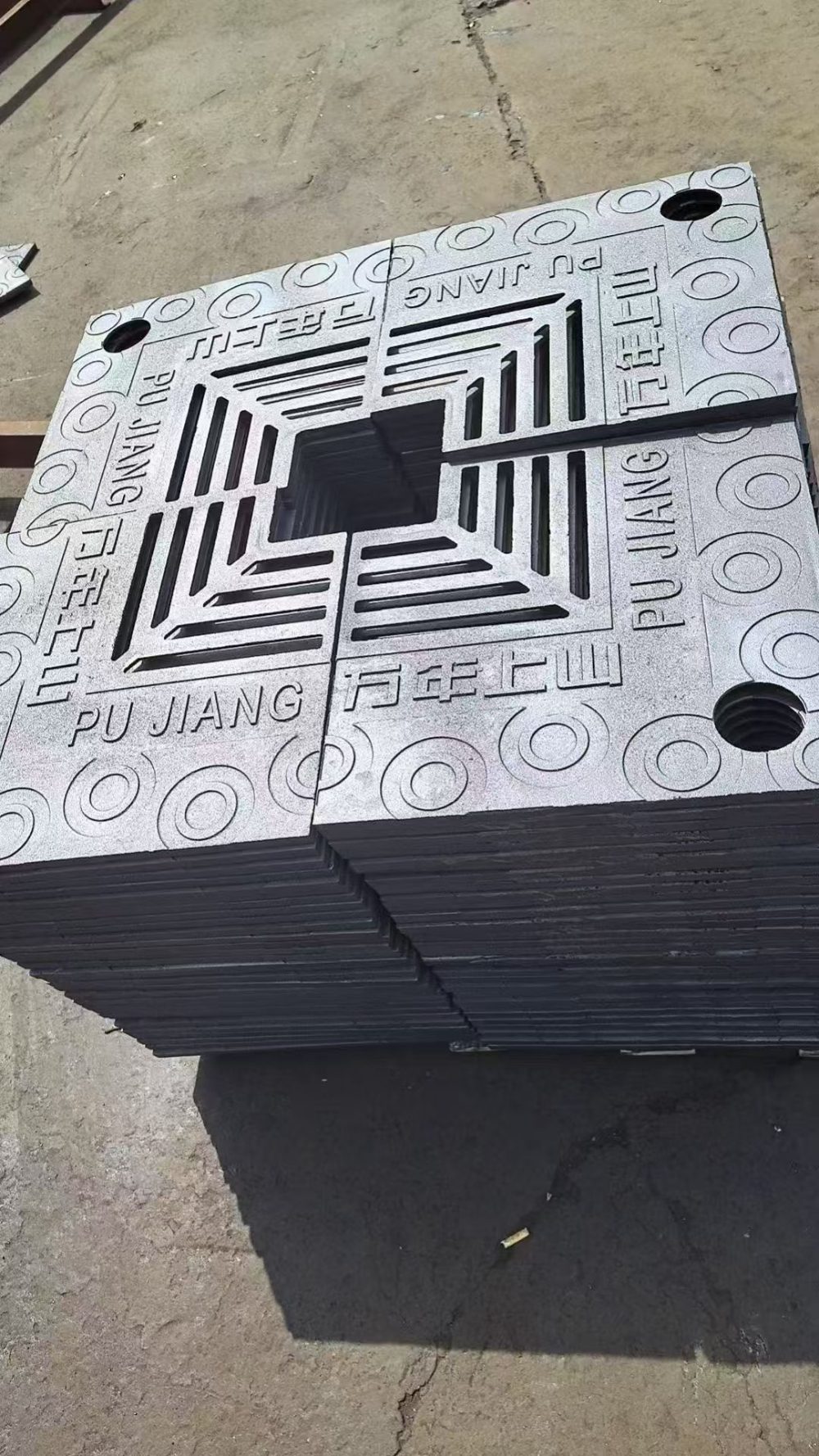 保定站铸铁树围护树板 - 批发