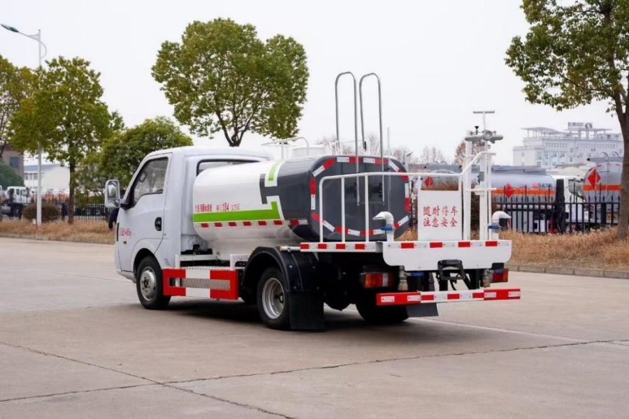 图片8.jpg
