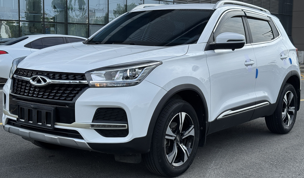 景德镇奇瑞瑞虎5x 2023款 1.5L CVT新享版4.68万
