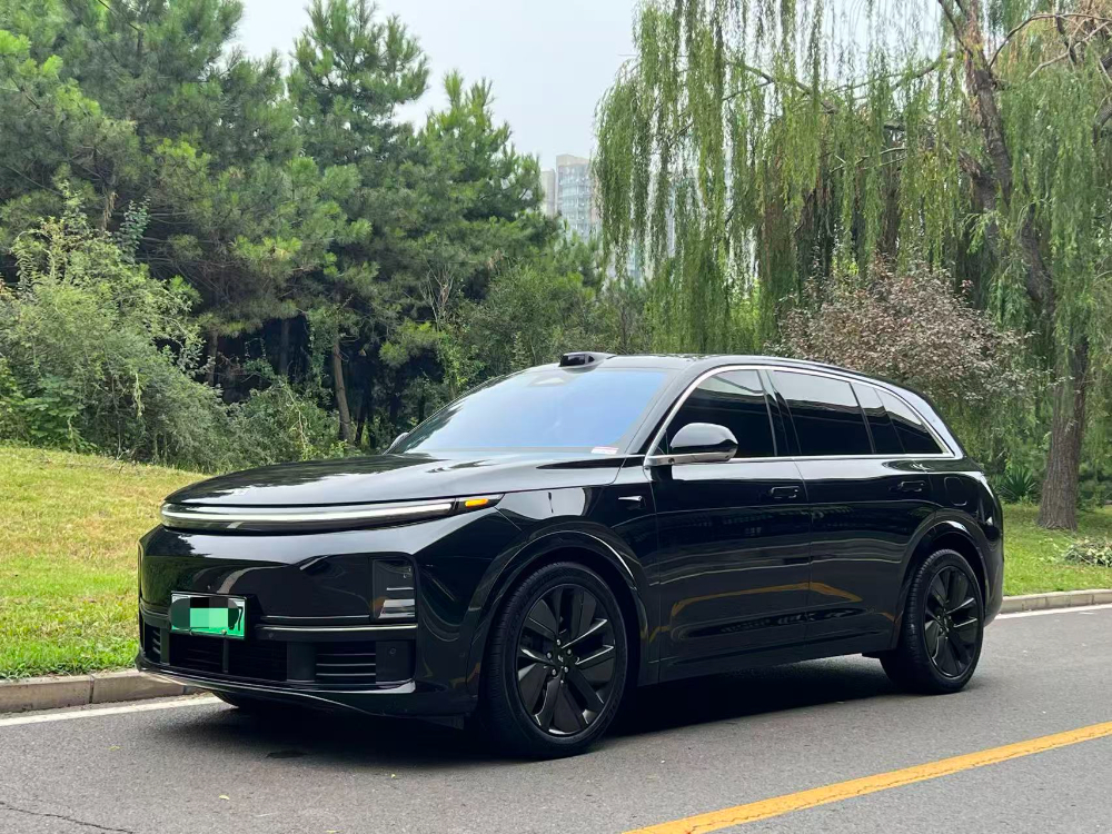 理想L7
