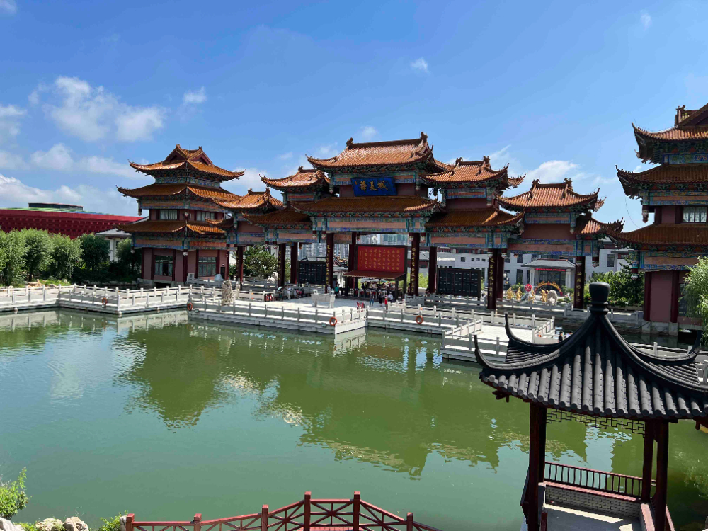 威海—华夏城.jpg