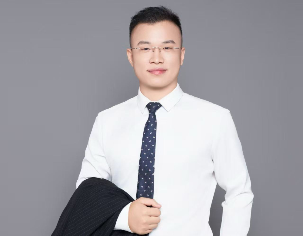 刘朝权律师
