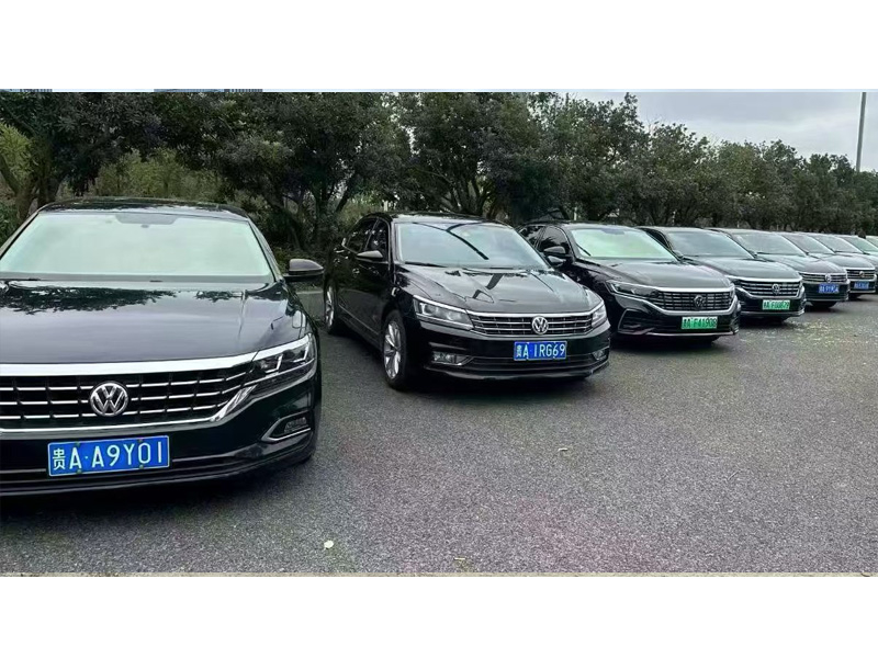 旅游包车