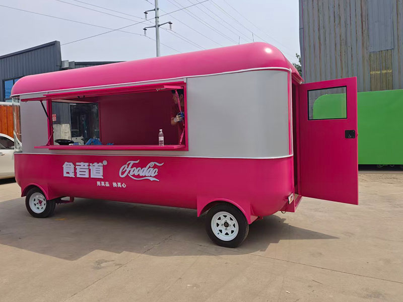 移动餐车